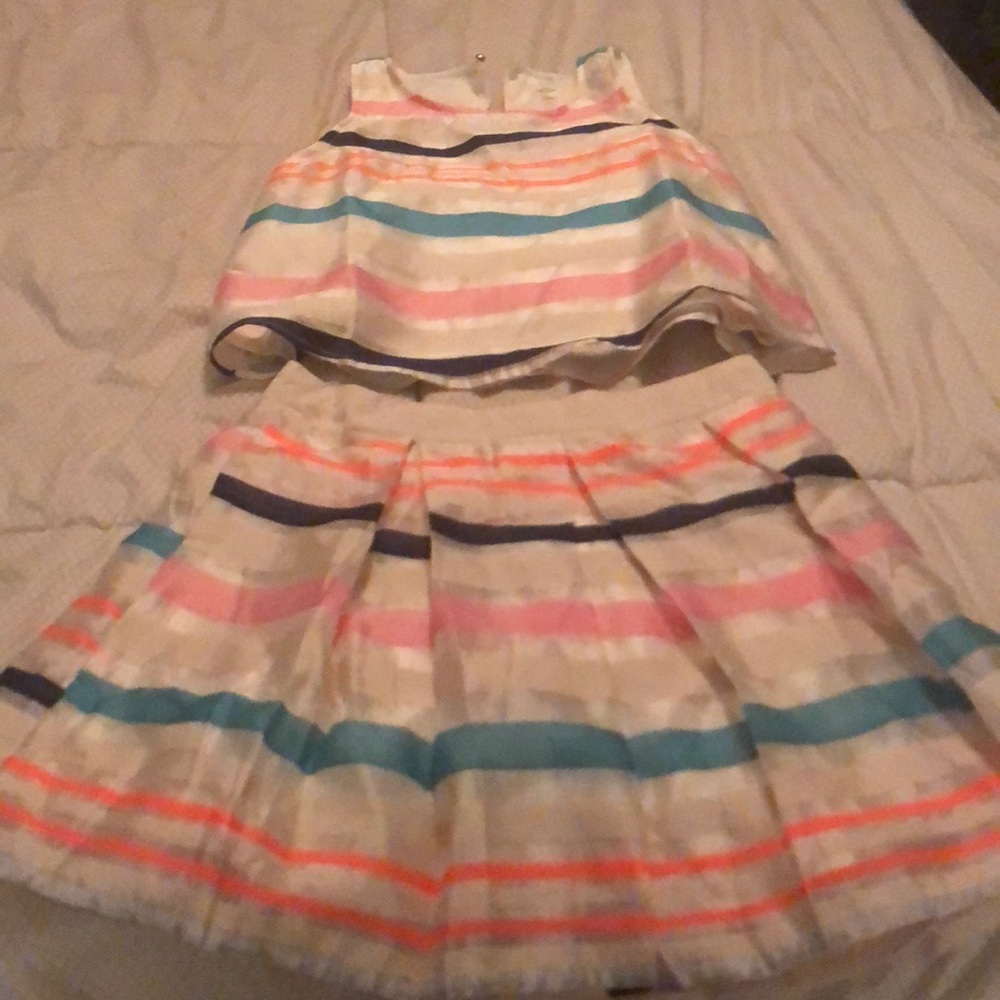 Skirt and top.